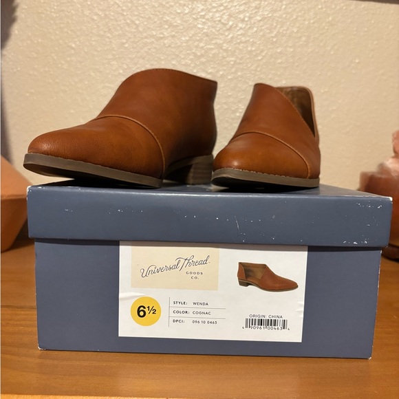 Universal Thread | Shoes | Universal Thread Cognac Ankle Boots | Poshmark
